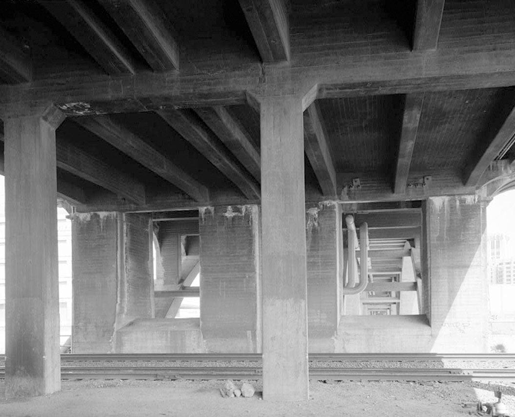 Historic Photo : Ninth Street Viaduct, Spanning Los Angeles River at Olympic Boulevard, Los Angeles, Los Angeles County, CA 9 Photograph