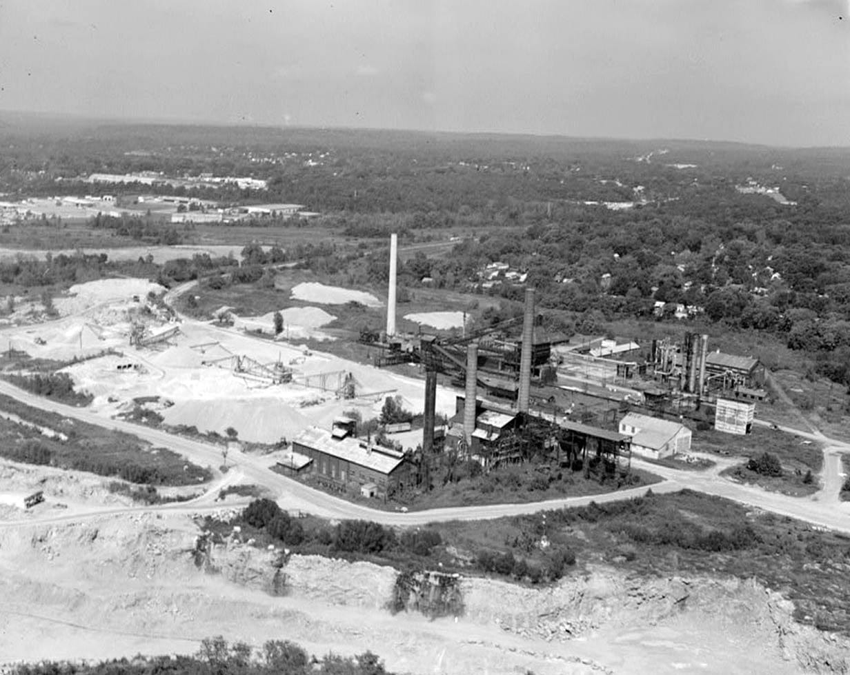 Historic Photo : Wade Sand & Gravel Company, AL 78, Thomas, Jefferson County, AL 1 Photograph