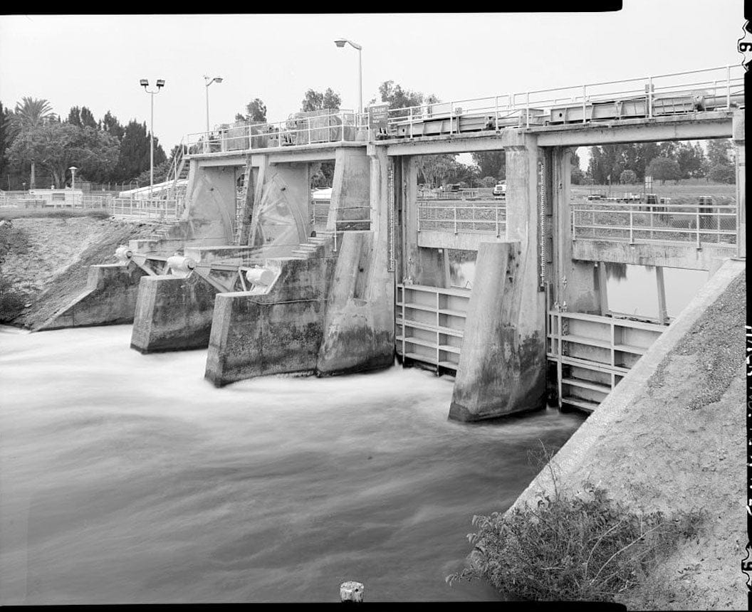 Historic Photo : Ortona Lock, Lock No. 2, Caloosahatchee River, Cross-State Canal, Okeechobee Intracoastal Waterway, Ortona, Glades County, FL 9 Photograph