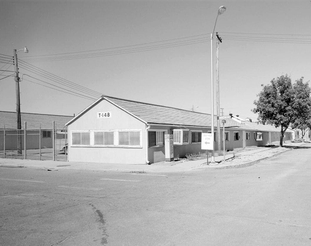 Historic Photo : Fitzsimons General Hospital, Shops Building, Northwest Corner of West Pennington Avenue, & North Tenth Street, Aurora, Adams County, CO 1 Photograph