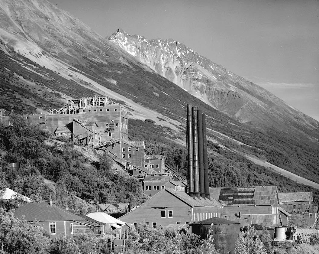 Historic Photo : Kennecott Copper Corporation, On Copper River & Northwestern Railroad, Kennicott, Valdez-Cordova Census Area, AK 32 Photograph