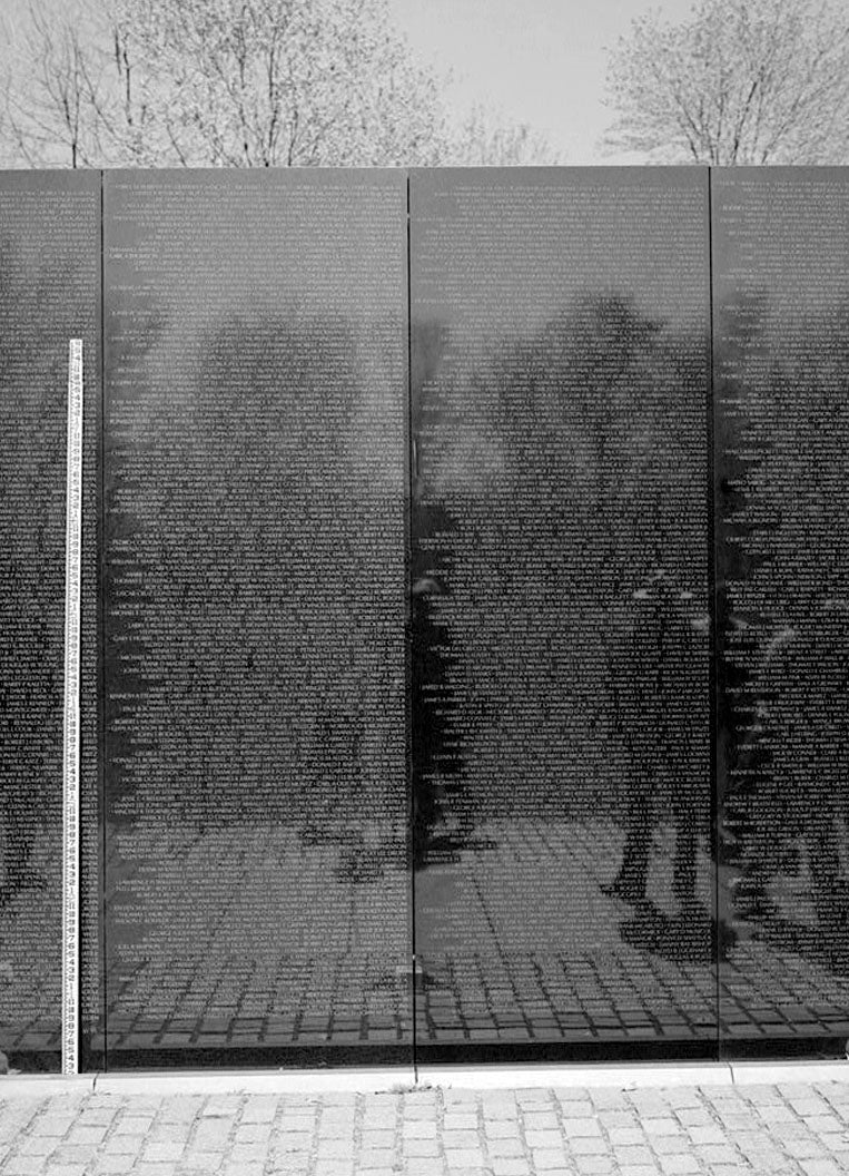 Historic Photo : Vietnam Veterans Memorial, West Potomac Park, Washington, District of Columbia, DC 26 Photograph