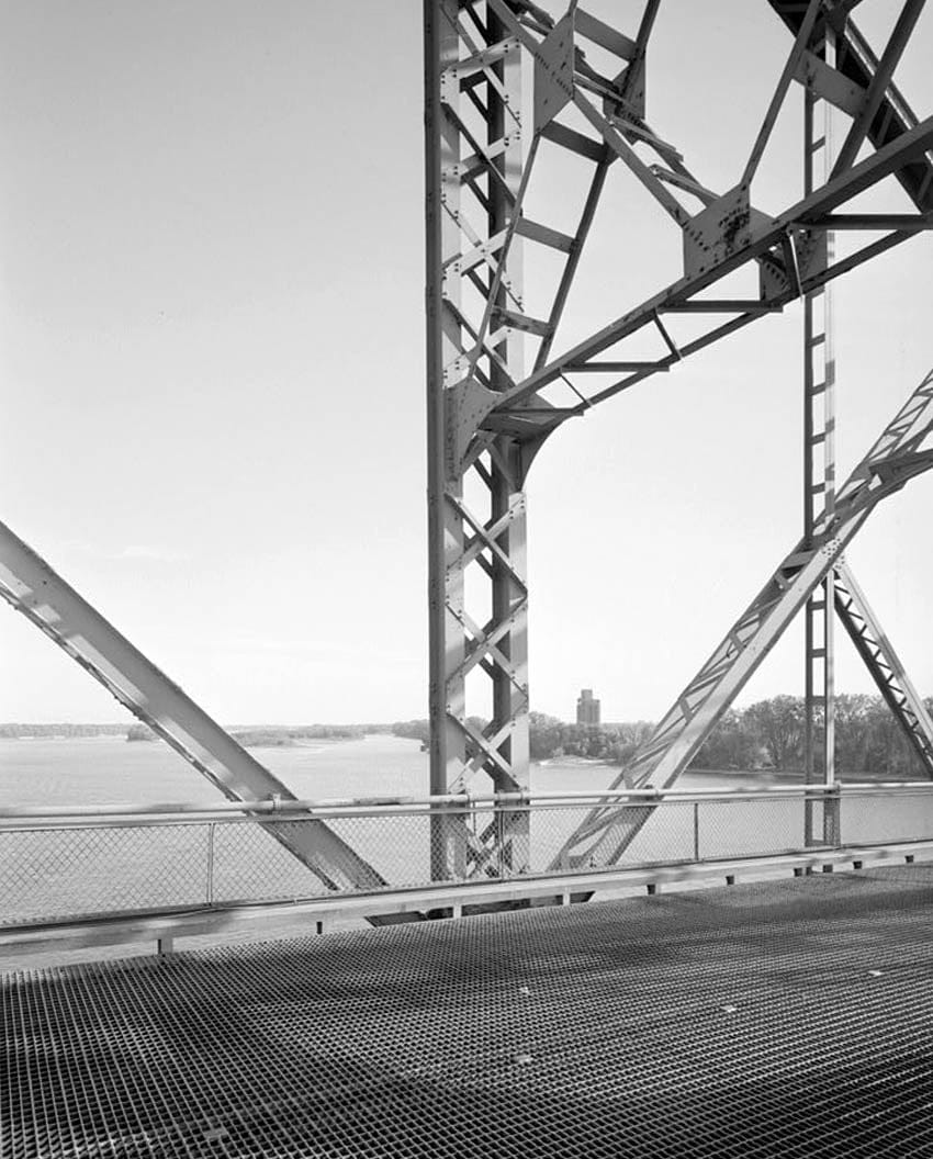 Historic Photo : MacArthur Bridge, Spanning Mississippi River on Highway 34 between IA & IL, Burlington, Des Moines County, IA 38 Photograph