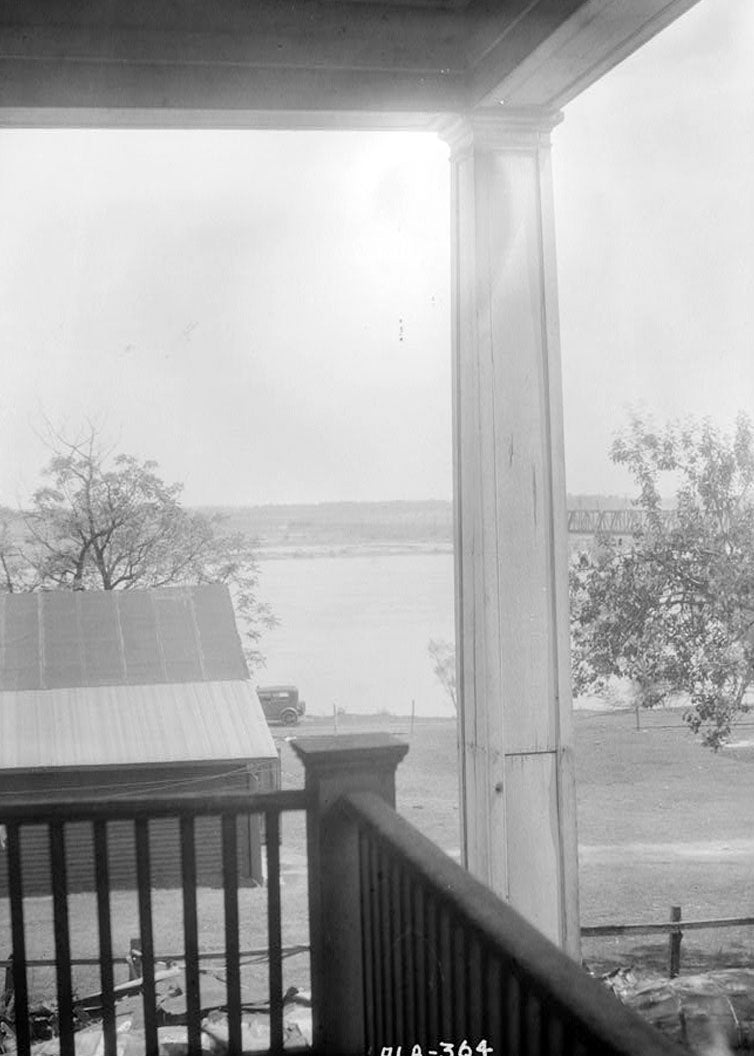 Historic Photo : Rhea-Burleson-McEntire House, 120 Sycamore Street, Decatur, Morgan County, AL 8 Photograph