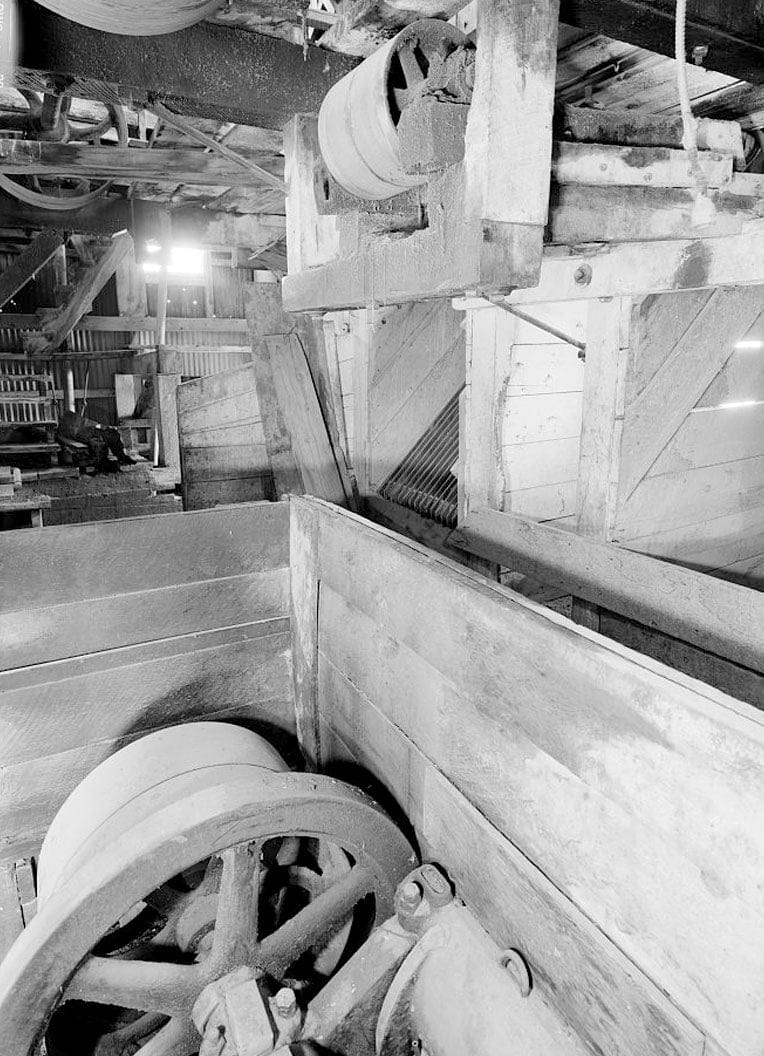 Historic Photo : Standard Gold Mill, East of Bodie Creek, Northeast of Bodie, Bodie, Mono County, CA 16 Photograph