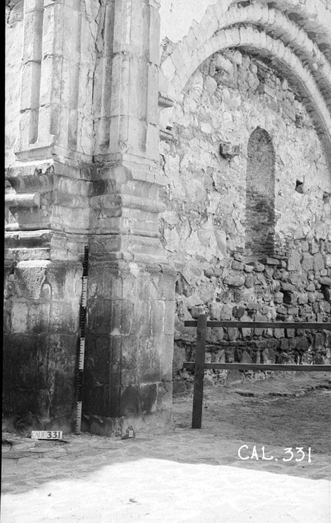 Historic Photo : Mission San Juan Capistrano, Stone Church, Olive Street, between U.S. Highway 101 & Main Street, San Juan Capistrano, Orange County, CA 4 Photograph