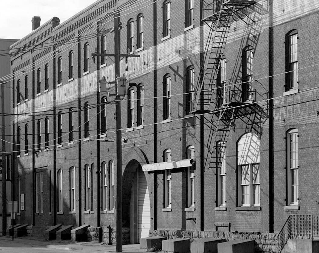 Historic Photo : Dubuque Commercial & Industrial Buildings, Dubuque, Dubuque County, IA 19 Photograph