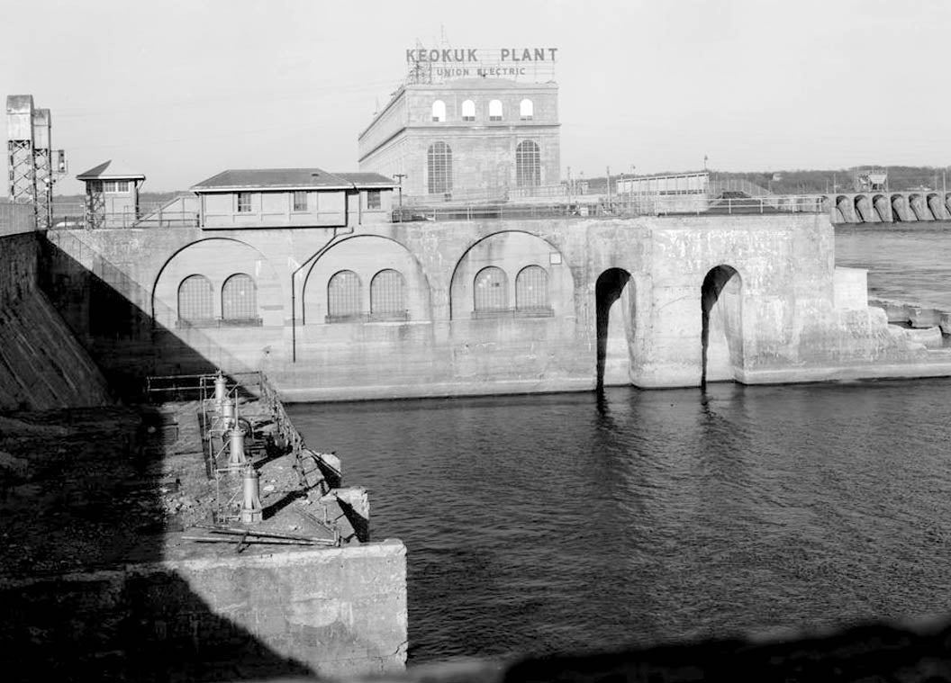 Historic Photo : Mississippi River 9-Foot Channel, Lock & Dam No. 19, Upper Mississippi River, Keokuk, Lee County, IA 64 Photograph