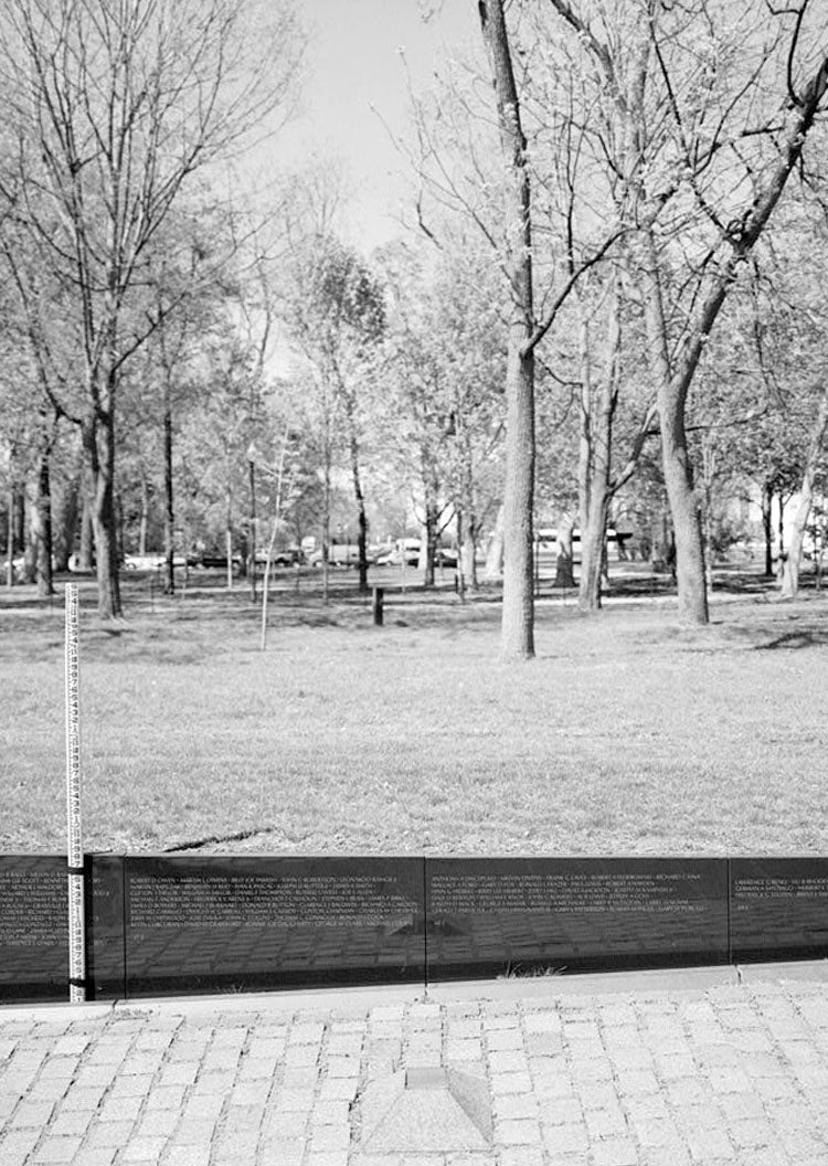Historic Photo : Vietnam Veterans Memorial, West Potomac Park, Washington, District of Columbia, DC 30 Photograph