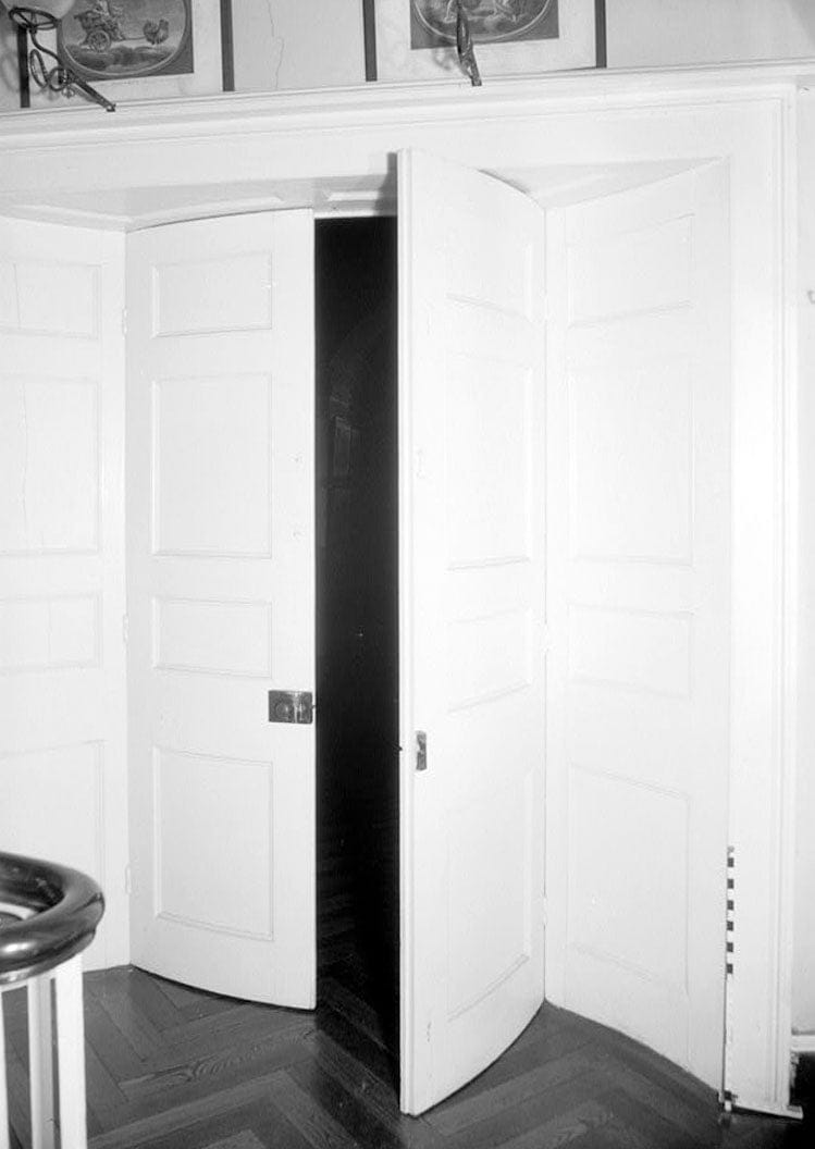 Historic Photo : Decatur House, National Trust for Historic Preservation, 748 Jackson Place Northwest, Washington, District of Columbia, DC 22 Photograph