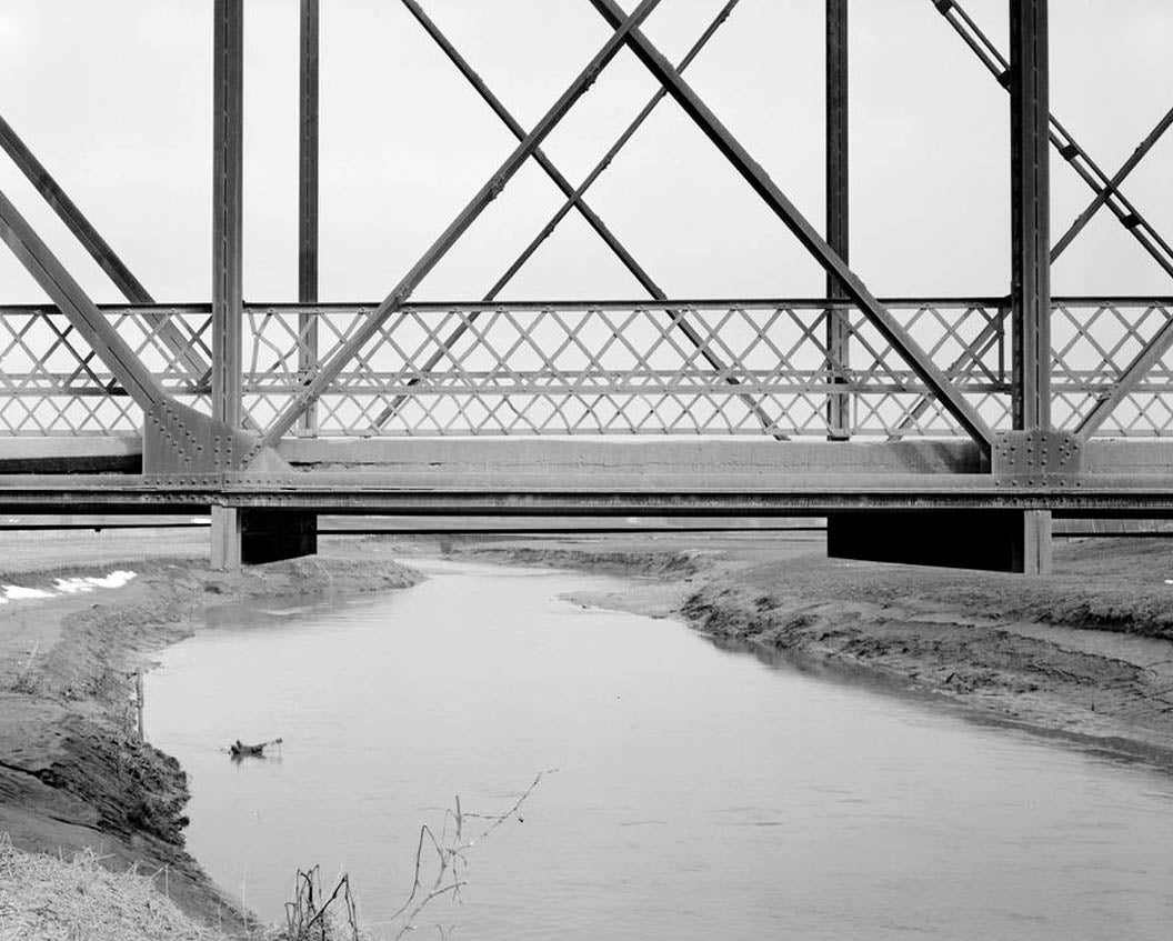 Historic Photo : Mill Rock Bridge, Spanning Big Bear Creek, Monmouth, Jackson County, IA 10 Photograph