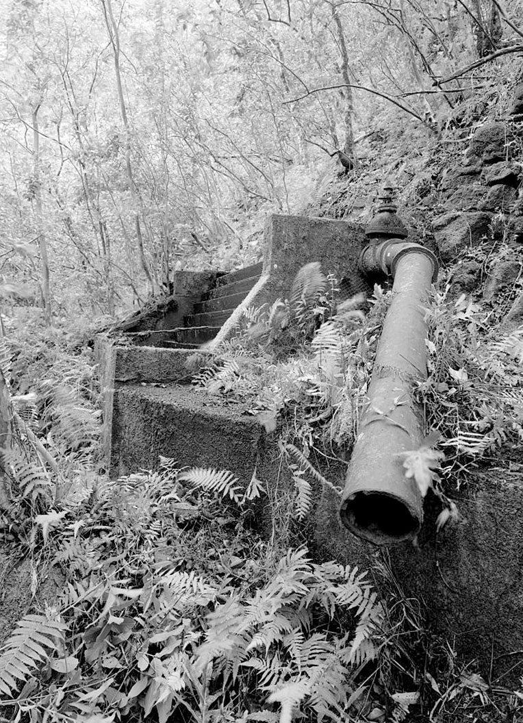 Historic Photo : Kalaupapa Water Supply System, Waikolu Valley to Kalaupapa Settlement, Island of Molokai, Kalaupapa, Kalawao County, HI 12 Photograph