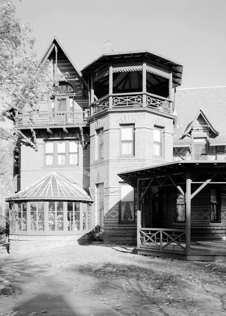 Historic Photo : Mark Twain House, 351 Farmington Avenue (corrected from original address of 531 Farmington Avenue), Hartford, Hartford County, CT 33 Photograph