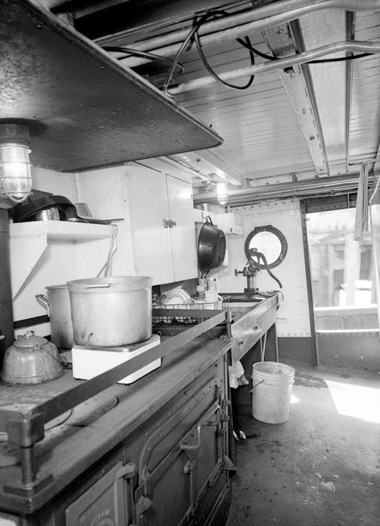 Historic Photo : Steam Tug HERCULES, Hyde Street Pier, San Francisco, San Francisco County, CA 14 Photograph