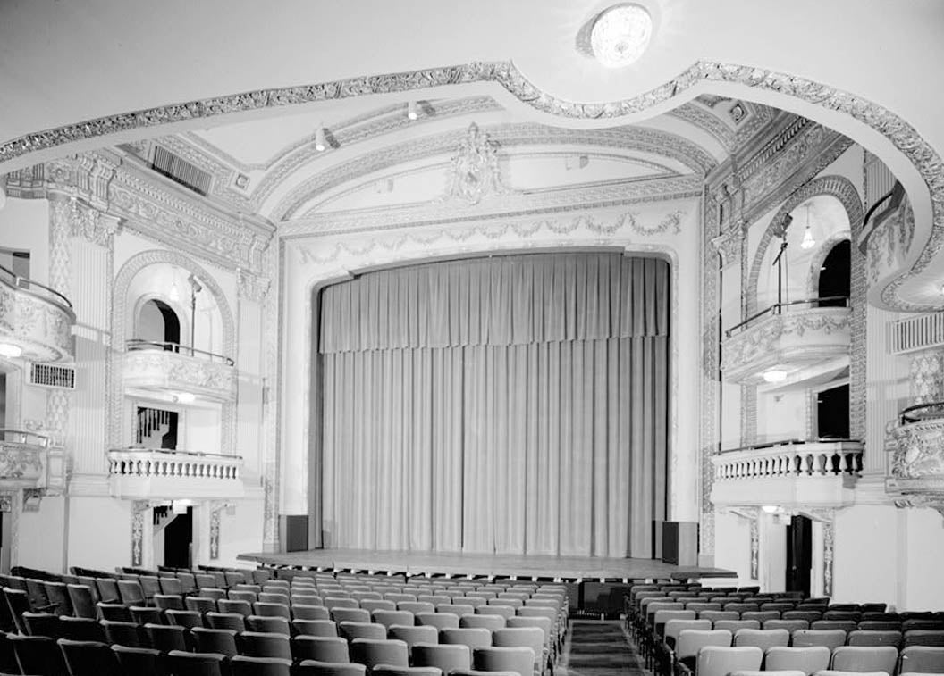 Historic Photo : Majestic Theater, 405 Main Street, Dubuque, Dubuque County, IA 6 Photograph