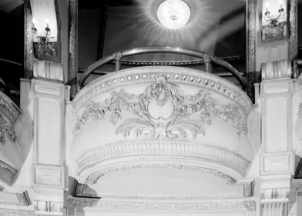 Historic Photo : Majestic Theater, 405 Main Street, Dubuque, Dubuque County, IA 4 Photograph