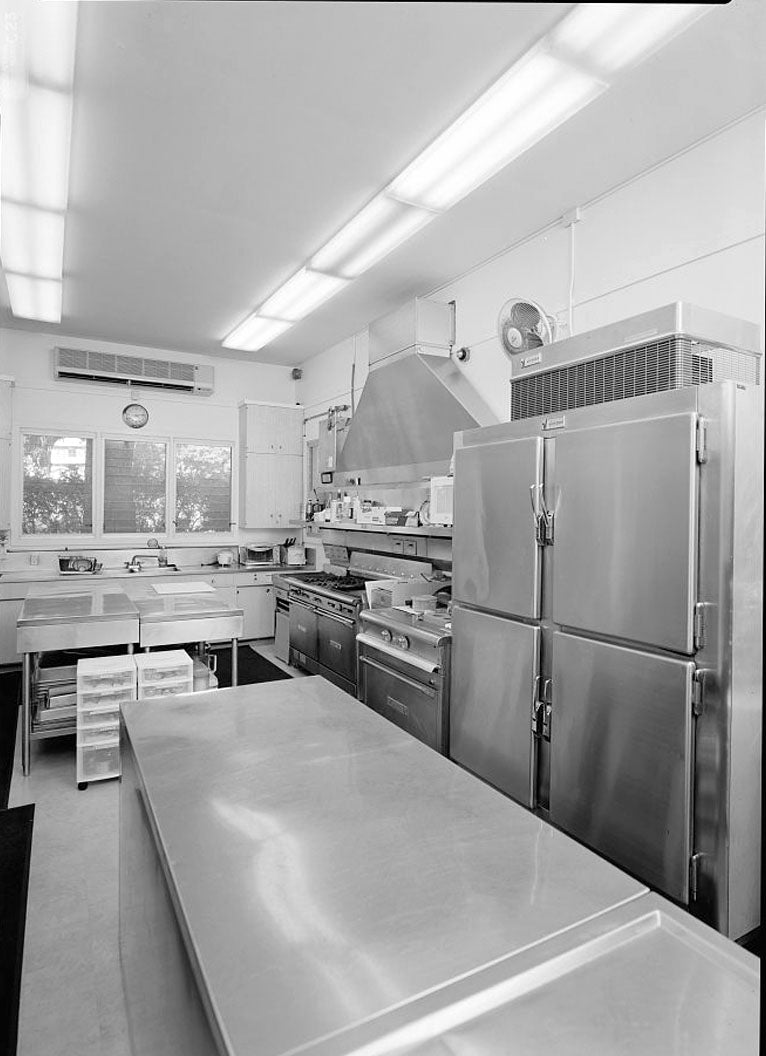 Historic Photo : Washington Place, 320 South Beretania Street, Honolulu, Honolulu County, HI 31 Photograph
