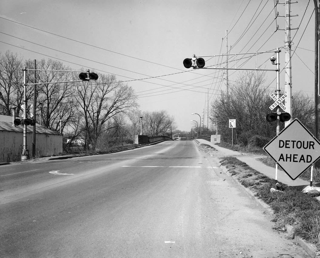 Historic Photo : Benton Street Bridge, Spanning Iowa River at Benton Street, Iowa City, Johnson County, IA 18 Photograph