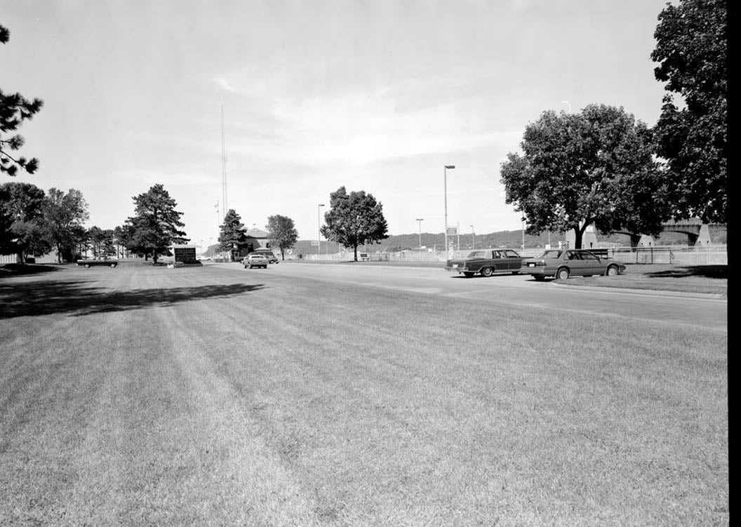Historic Photo : Mississippi River 9-Foot Channel Project, Lock & Dam No. 11, Upper Mississippi River, Dubuque, Dubuque County, IA 18 Photograph