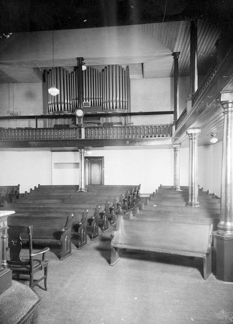 Historic Photo : First Presbyterian Church, East Fourth & North Broad Streets, Tuscumbia, Colbert County, AL 2 Photograph