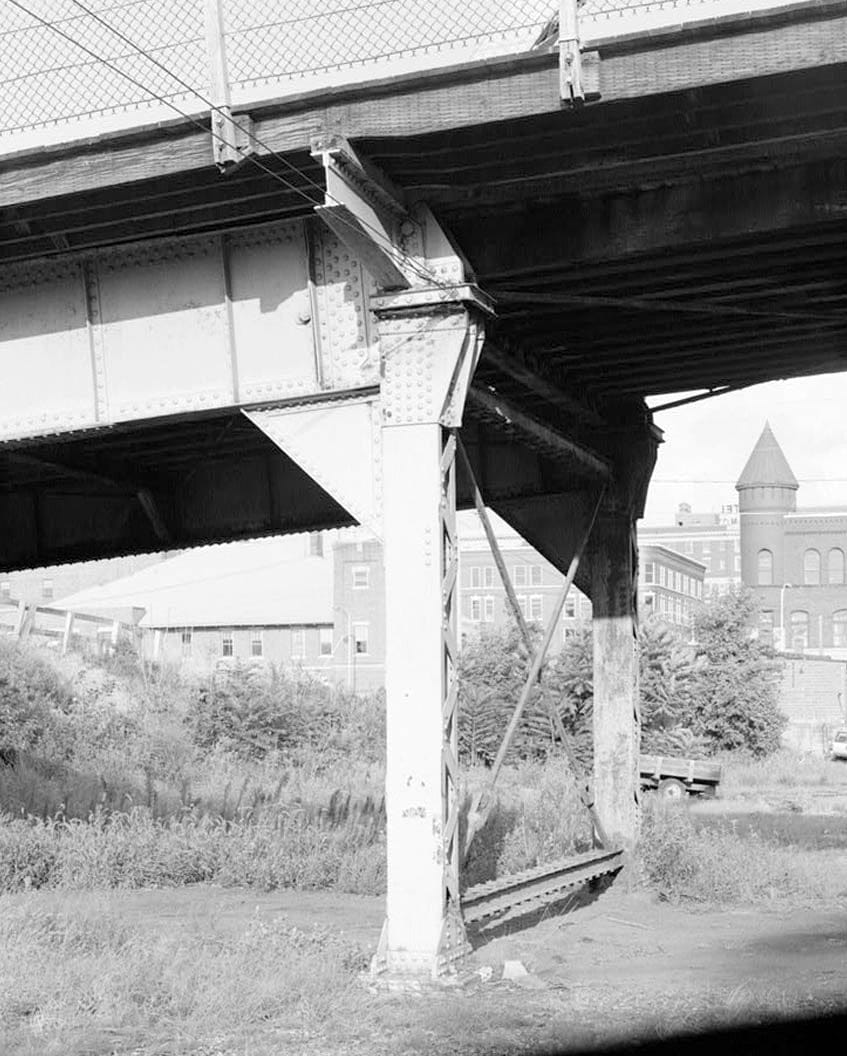 Historic Photo : Sixth Street Viaduct, Spanning Burlington Northern Railroad & Valley Street, Burlington, Des Moines County, IA 20 Photograph