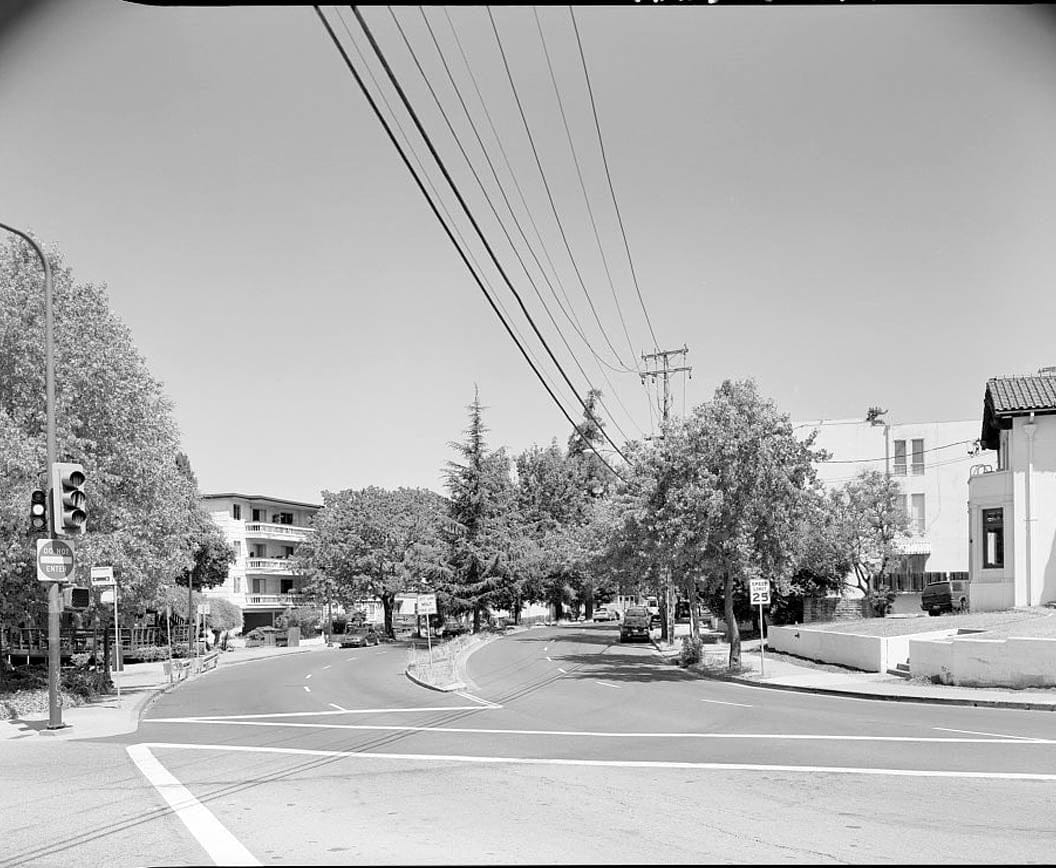 Historic Photo : Piedmont Way & the Berkeley Property Tract, East of College Avenue between Dwight Way & U.C. Memorial Stadium, Berkeley, Alameda County, CA 8 Photograph