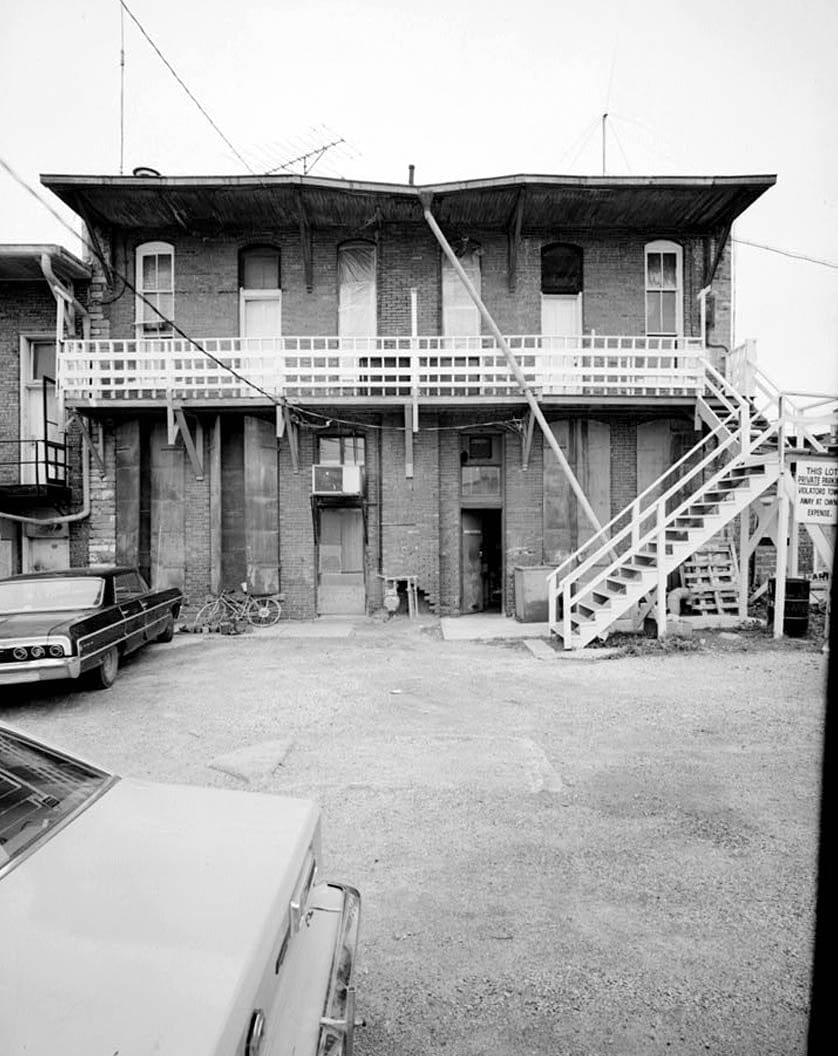 Historic Photo : Zoller Block, 119-121 South Federal Avenue, Mason City, Cerro Gordo County, IA 4 Photograph