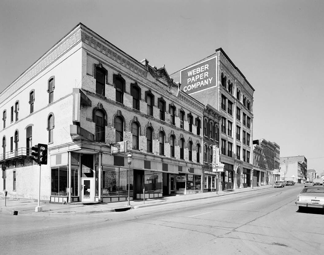 Historic Photo : Dubuque Commercial & Industrial Buildings, Dubuque, Dubuque County, IA 7 Photograph