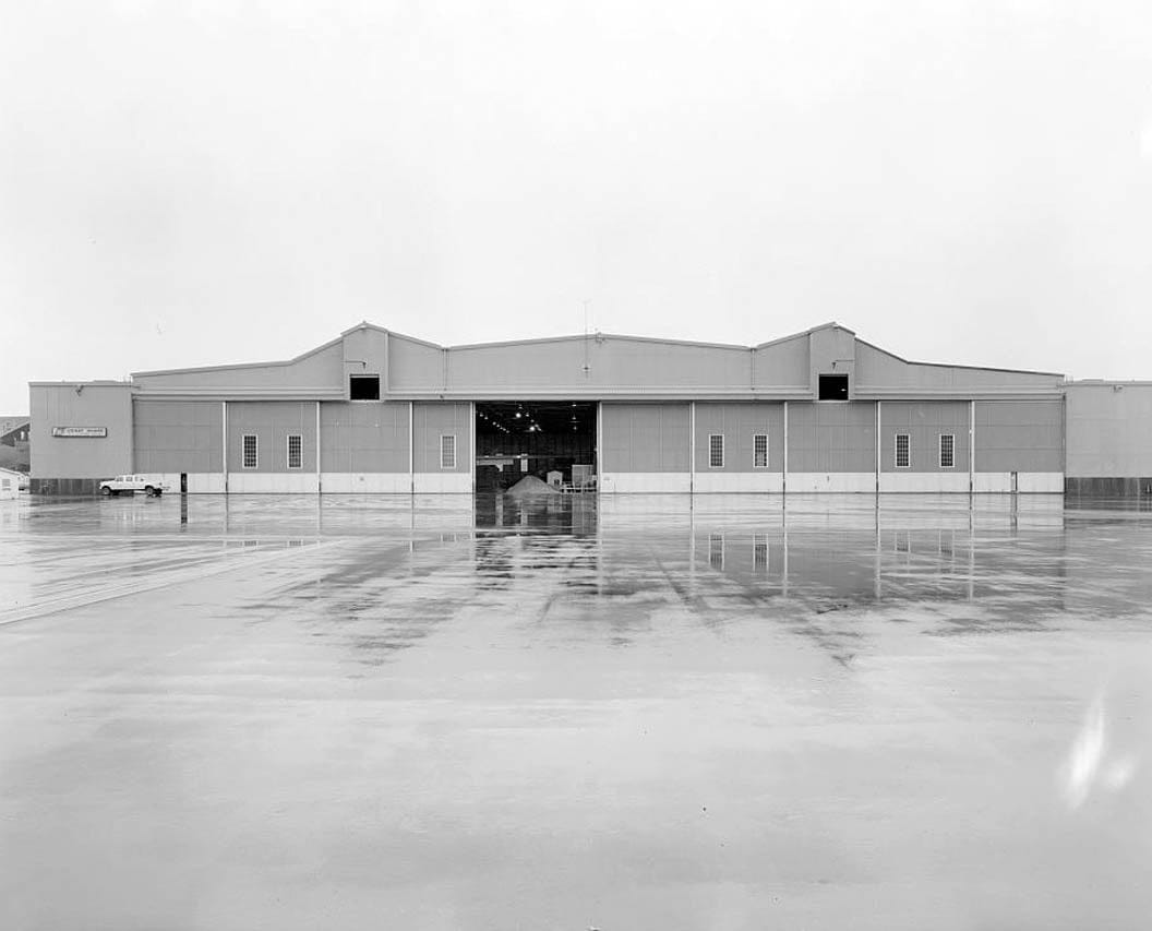 Historic Photo : Kodiak Naval Operating Base, Hangar, U.S. Coast Guard Station, Kodiak, Kodiak Island Borough, AK 25 Photograph