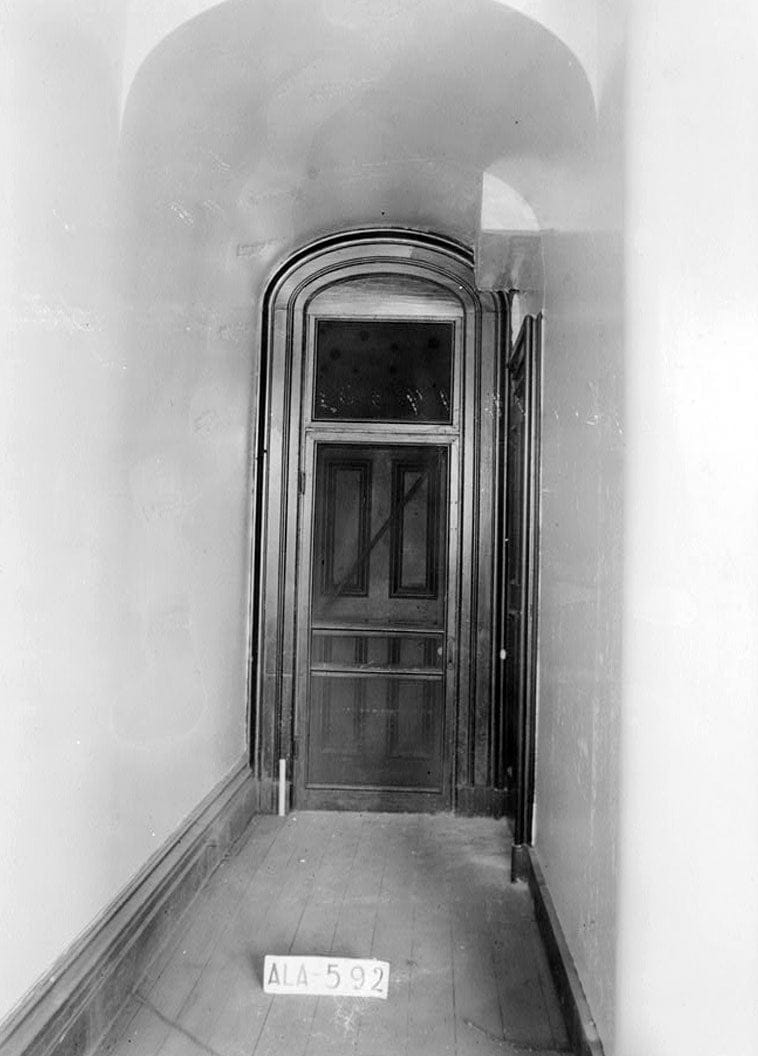 Historic Photo : Eastern Bank of Alabama, 201 Broad Street, Eufaula, Barbour County, AL 9 Photograph