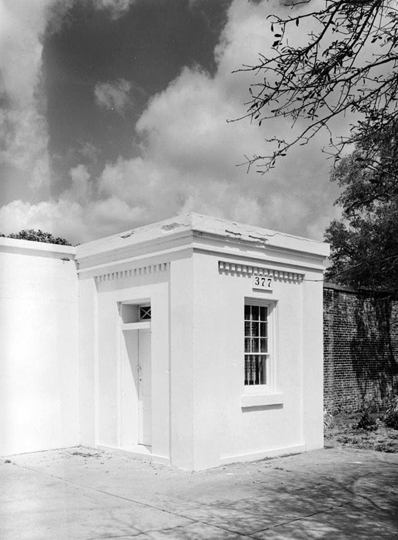 Historic Photo : U.S. Naval Air Station, Navy Yard Gate, South Avenue near intersection with West Avenue, Pensacola, Escambia County, FL 1 Photograph
