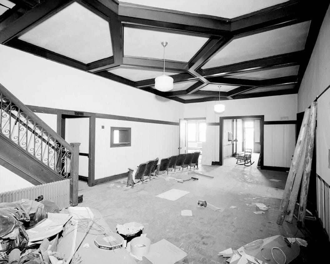 Historic Photo : Knights of Columbus Building, 202-204 South Federal Avenue, Mason City, Cerro Gordo County, IA 10 Photograph