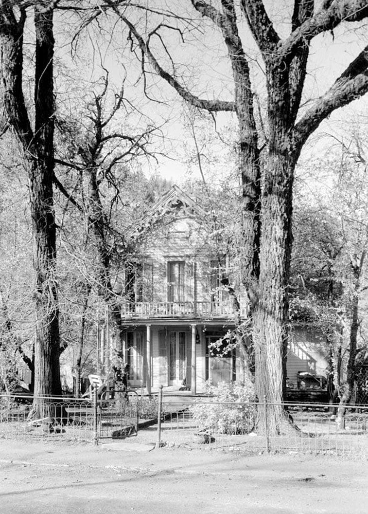 Historic Photo : Sierra City Road (Houses), Downieville, Sierra County, CA 1 Photograph