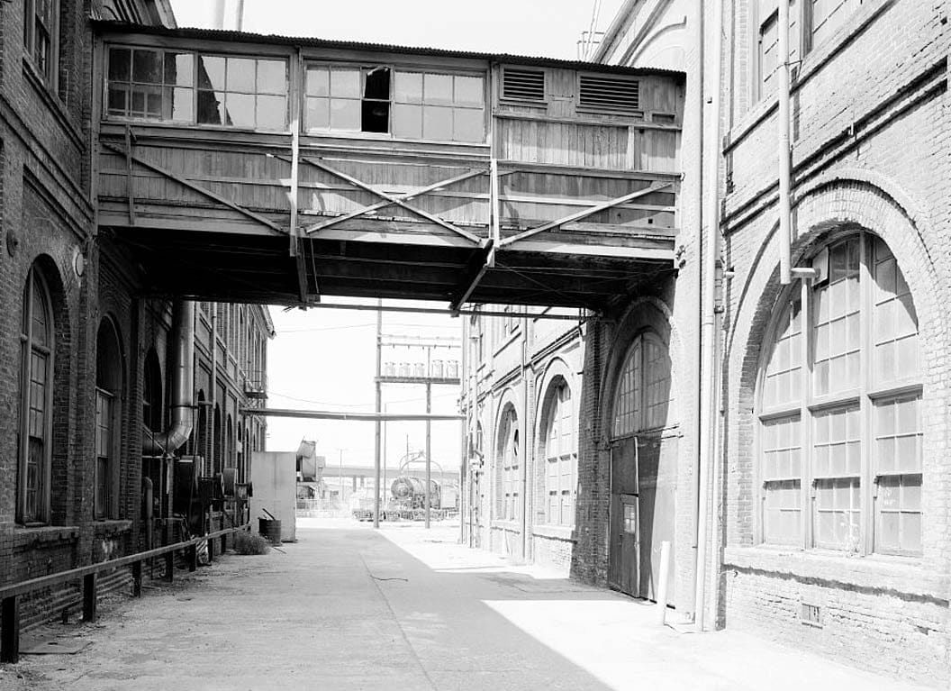 Historic Photo : Southern Pacific, Sacramento Shops, 111 I Street, Sacramento, Sacramento County, CA 6 Photograph