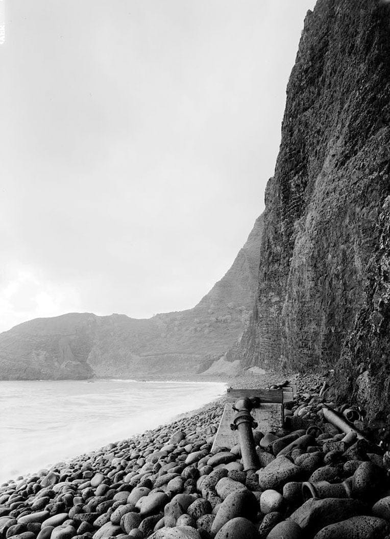 Historic Photo : Kalaupapa Water Supply System, Waikolu Valley to Kalaupapa Settlement, Island of Molokai, Kalaupapa, Kalawao County, HI 16 Photograph
