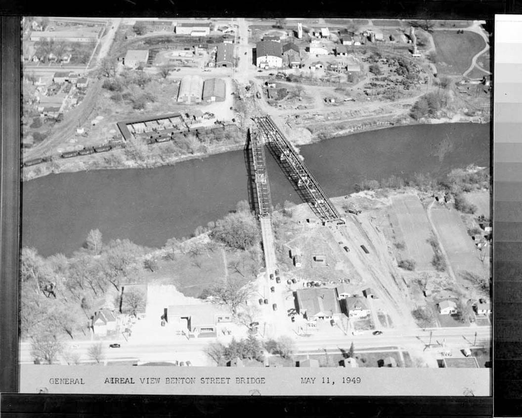 Historic Photo : Benton Street Bridge, Spanning Iowa River at Benton Street, Iowa City, Johnson County, IA 13 Photograph