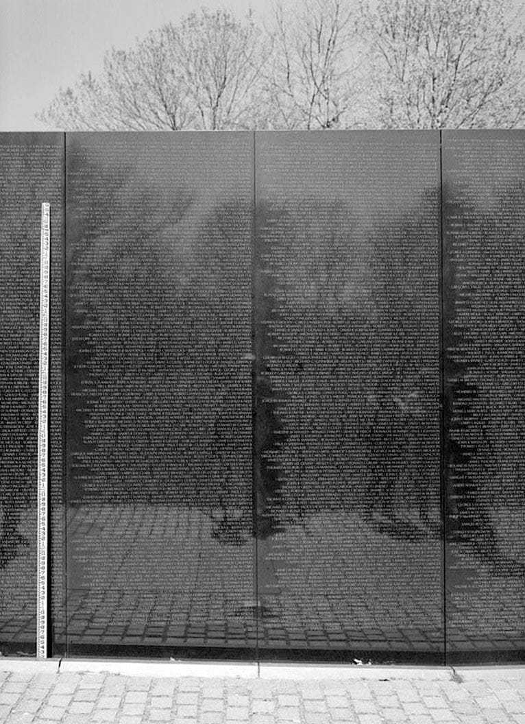Historic Photo : Vietnam Veterans Memorial, West Potomac Park, Washington, District of Columbia, DC 49 Photograph