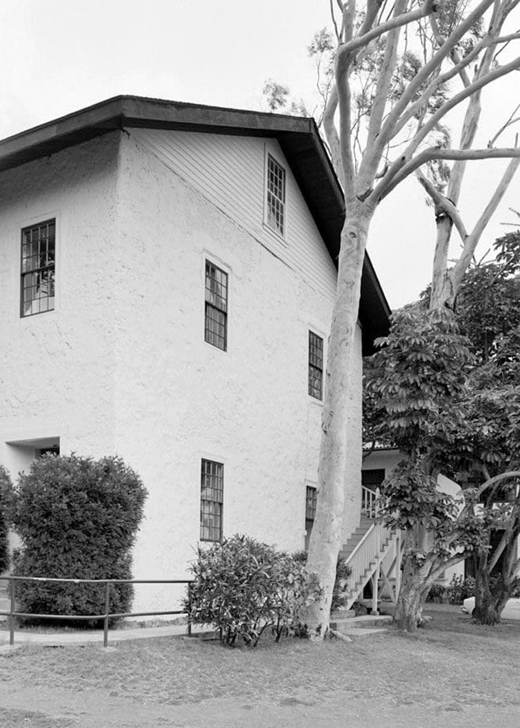 Historic Photo : Punahou School, School Hall, 1601 Punahou Street, Honolulu, Honolulu County, HI 1 Photograph