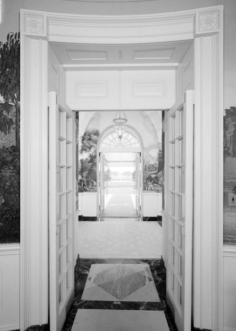 Historic Photo : White House, 1600 Pennsylvania Avenue, Northwest, Washington, District of Columbia, DC 254 Photograph