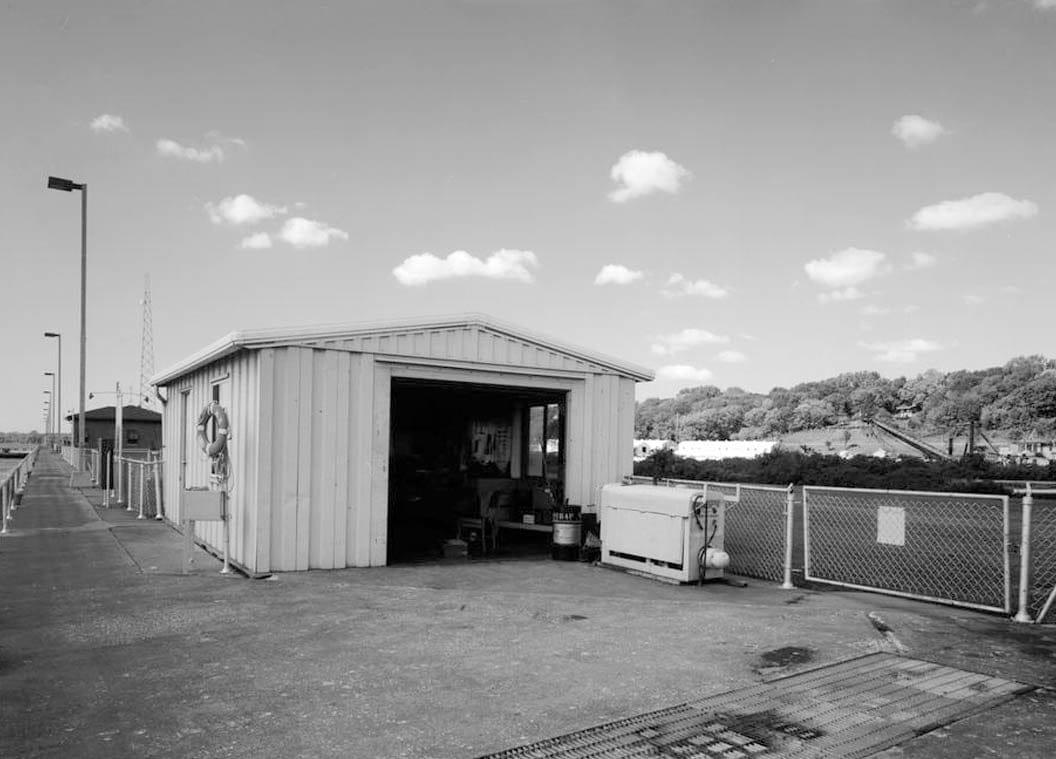 Historic Photo : Mississippi River 9-Foot Channel, Lock & Dam No. 14, Upper Mississippi River, Le Claire, Scott County, IA 37 Photograph