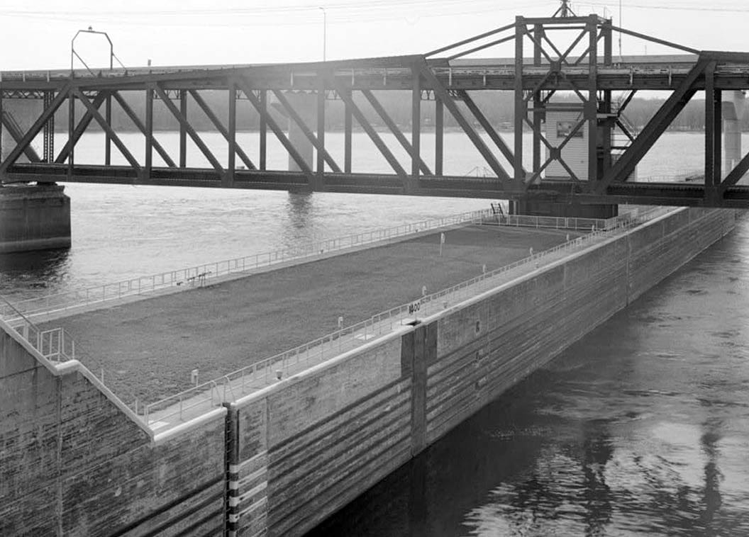 Historic Photo : Mississippi River 9-Foot Channel, Lock & Dam No. 19, Upper Mississippi River, Keokuk, Lee County, IA 60 Photograph