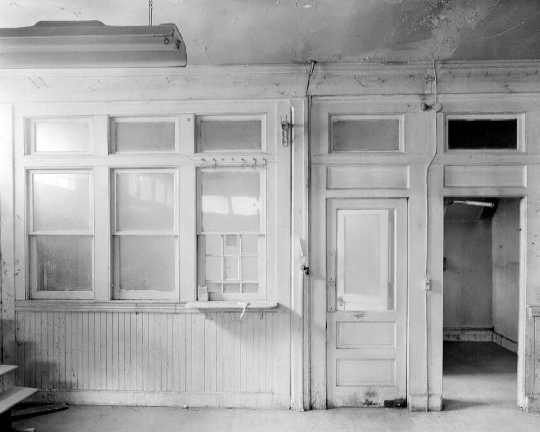 Historic Photo : Phillips-Thompson Building, 200-206 East Fourth Street, Wilmington, New Castle County, DE 11 Photograph