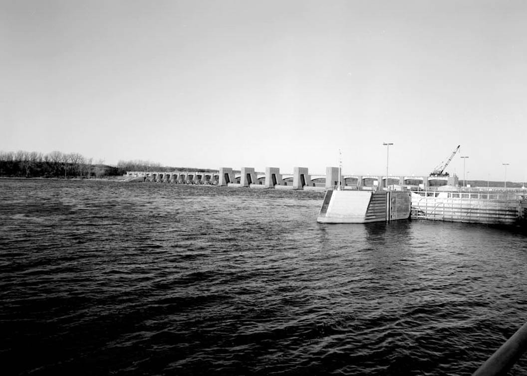 Historic Photo : Mississippi River 9-Foot Channel Project, Lock & Dam No. 16, Upper Mississippi River, Muscatine, Muscatine County, IA 5 Photograph