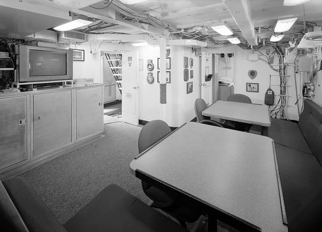 Historic Photo : USS SHACKLE, ARS 9, Ketchikan, Ketchikan Gateway Borough, AK 20 Photograph