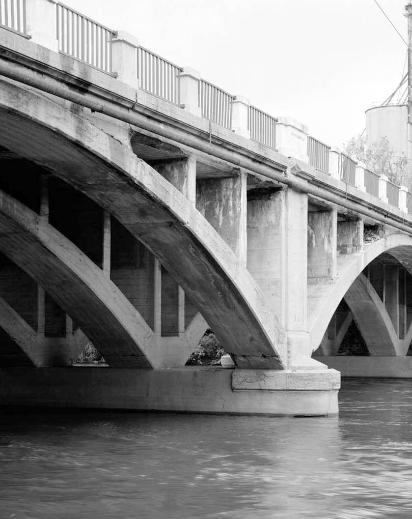 Historic Photo : Open Spandrel Bridge, Hawkeye Avenue, spanning Des Moines River, Fort Dodge, Webster County, IA 13 Photograph