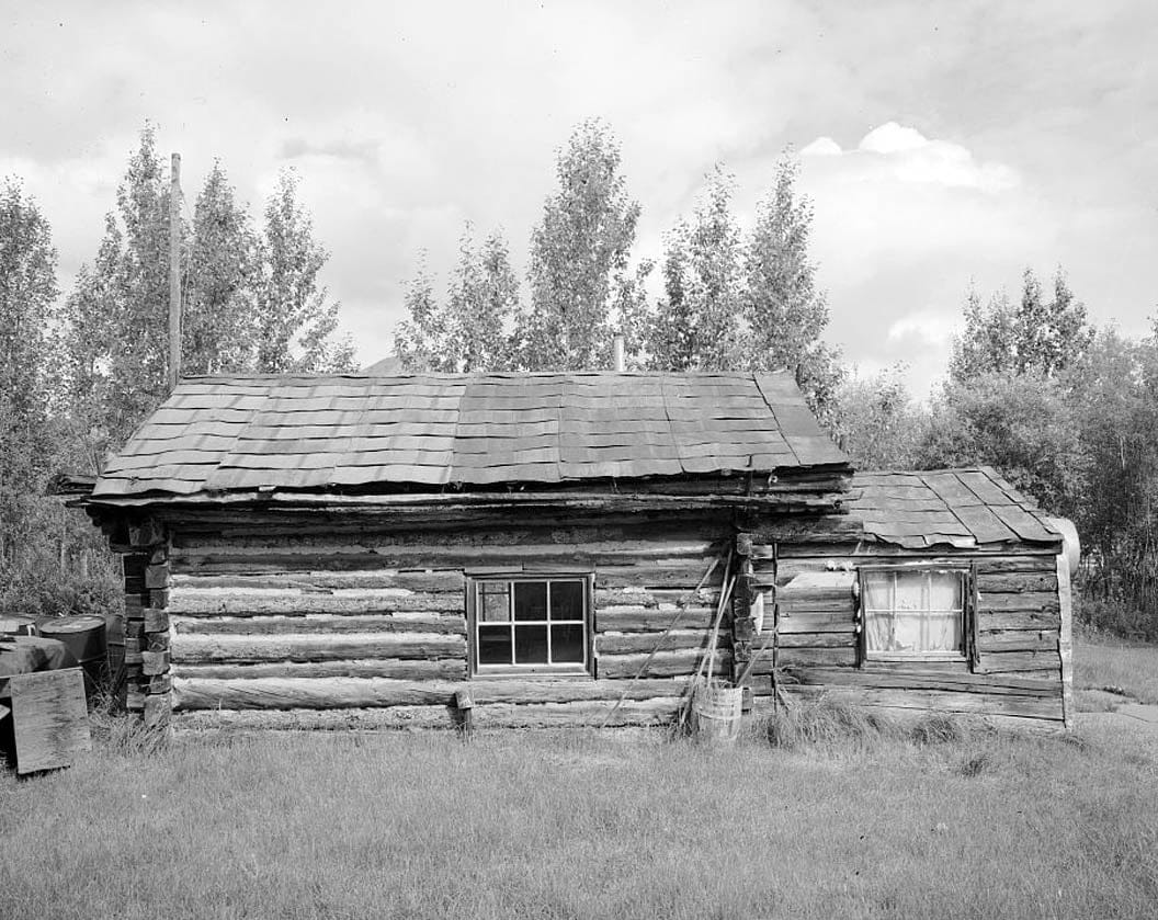 Historic Photo : Gus Larson Cabin, Koyukuk River at Wiseman Creek, Bettles Vicinity, Wiseman, Yukon-Koyukuk Census Area, AK 3 Photograph