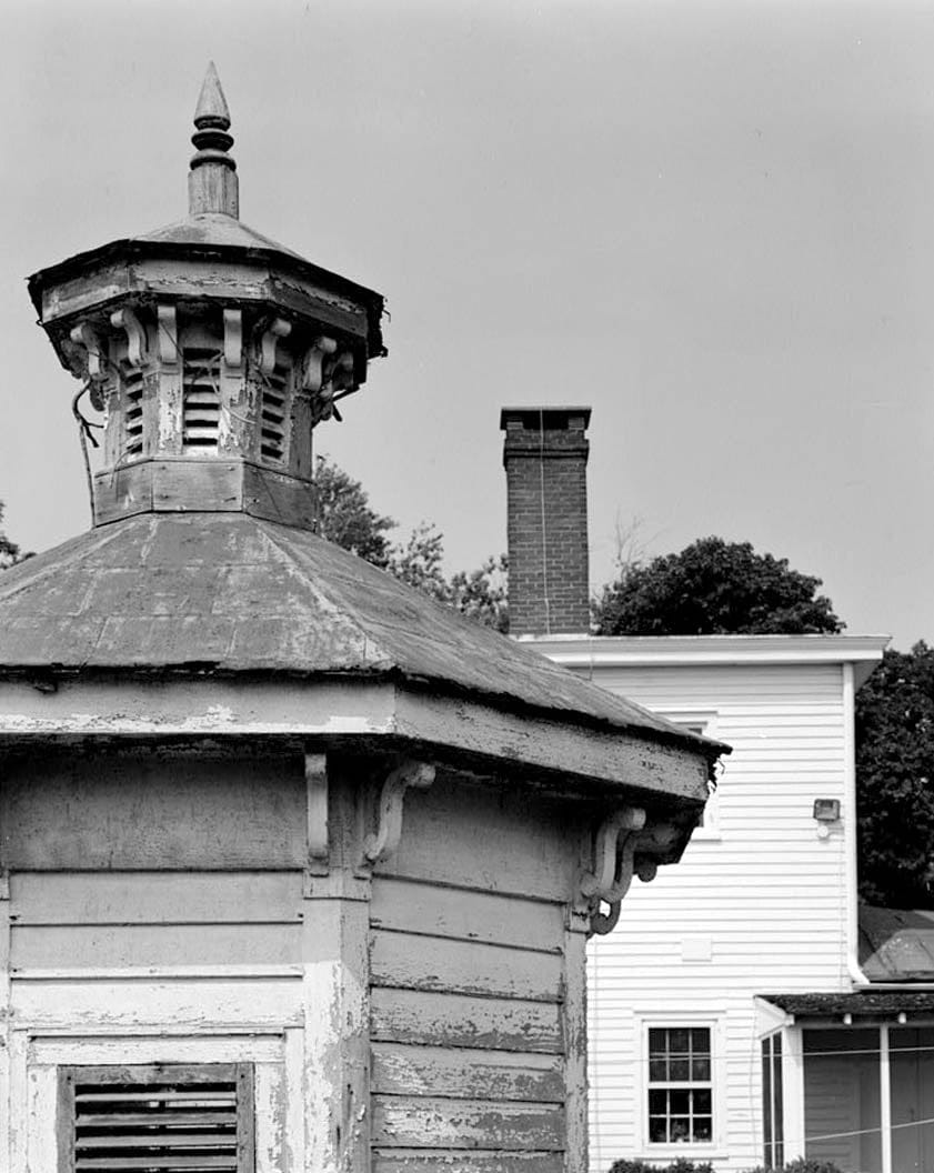 Historic Photo : Monterey, Privy, State Road 423, East of Route 13, McDonough, New Castle County, DE 3 Photograph