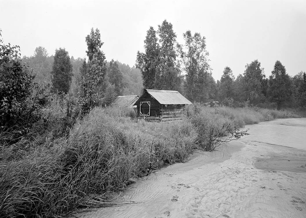 Historic Photo : Iditarod Trail Shelter Cabins, Skwentna Crossing Shelter Cabin, Skwentna, Matanuska-Susitna Borough, AK 2 Photograph