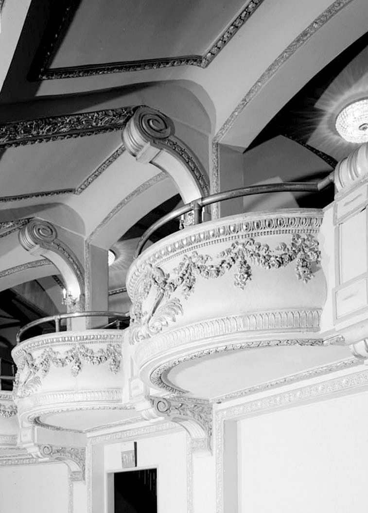 Historic Photo : Majestic Theater, 405 Main Street, Dubuque, Dubuque County, IA 12 Photograph