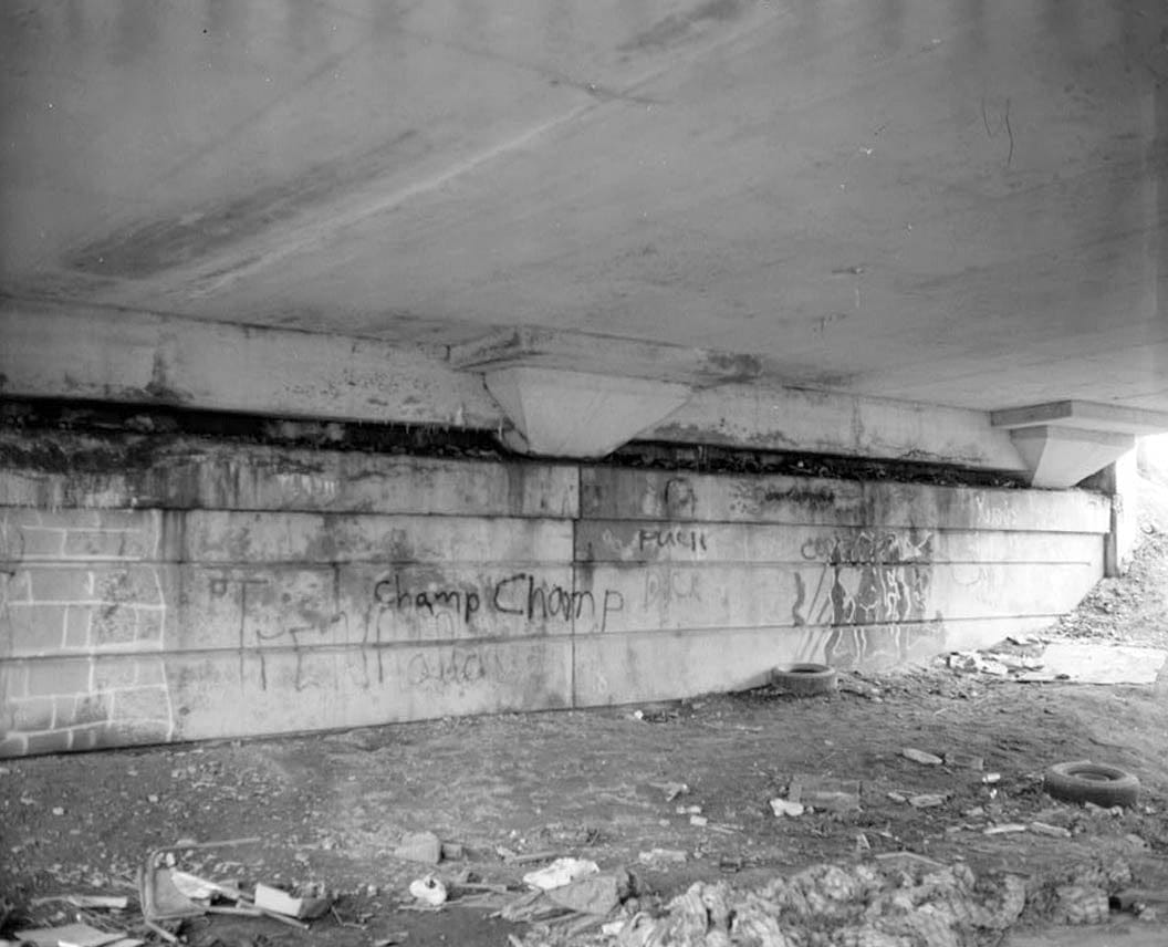 Historic Photo : Heald Street Bridge, Spanning Conrail Railroad on South Heald Street (U.S. Route 13), Wilmington, New Castle County, DE 16 Photograph